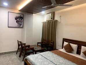 华丽客房 | 1 多间卧室、免费 WiFi、床单