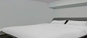 SPOT ON 92236 Kediri Family Homestay