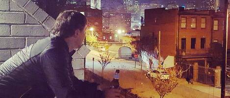 المنطقة المحيطة بالمنشأة