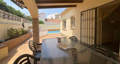 Gemütliches Familienhaus mit privatem Pool