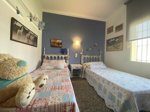 3 bedrooms, WiFi - Cozy family house with private pool (l'Escala)