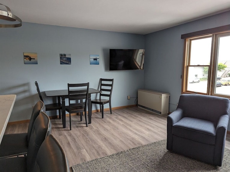Harbor View 205 - Condo In The Heart Of Downtown L - Bayfield, WI