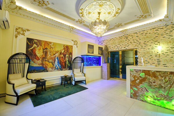Reception hall - Double D Luxury Apartments (Abuja)
