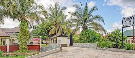 Fachada de la propiedad