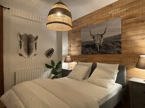 5 chambres, bureau, fer et planche à repasser, Wi-Fi gratuit