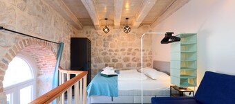 Dominium Premium Location Suites