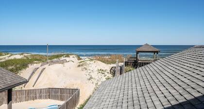 Sandy Too-Oceanfront, pool, hot tub, private walkway with gazebo,amazing ocean views!