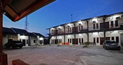 OYO 90618 Hanania House Syariah