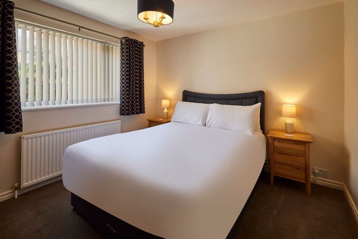 1 chambre, fer et planche à repasser, Wi-Fi gratuit, draps fournis