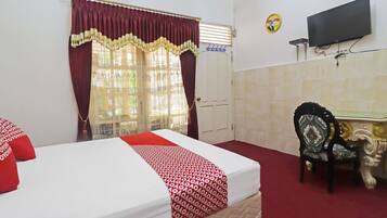 Economy Suite | 1 bedroom, desk, free WiFi, bed sheets