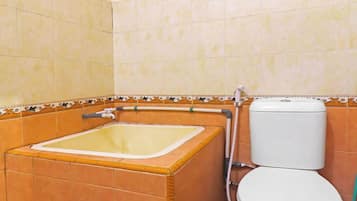 Deluxe Double Room | Bathroom | Shower, soap