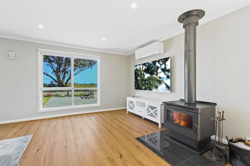 Sunseeker on Tambo - Create unforgettable memories in the beauty of Tambo Bay