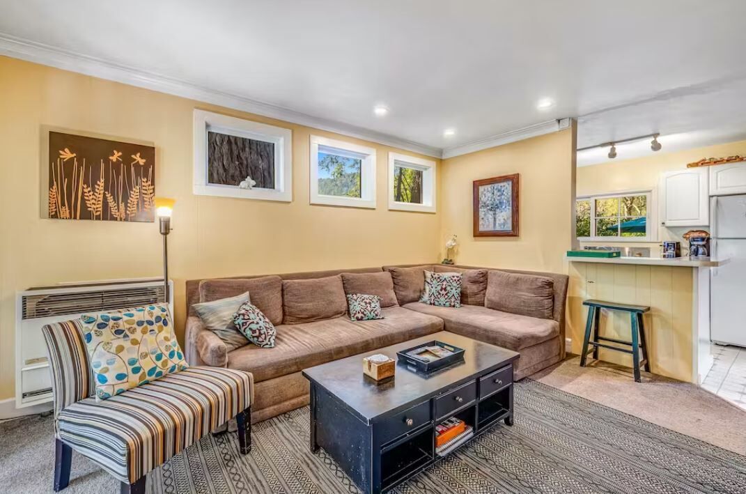 TV connectée, lecteur de DVD, chaîne hi-fi