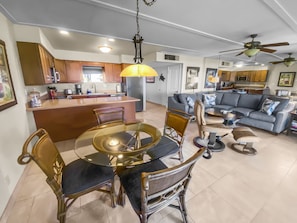 Condo, 1 Bedroom | Interior