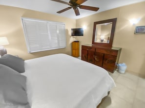 Condo, 1 Bedroom | 1 bedroom, free WiFi - Maalaea Surf #g-2 1 Bedroom Condo by RedAwning (Kihei)