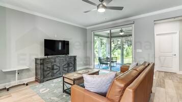 Casa, 3 habitaciones | Área de sala de estar