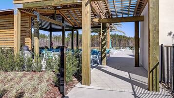 Casa, 3 habitaciones | Terraza o patio