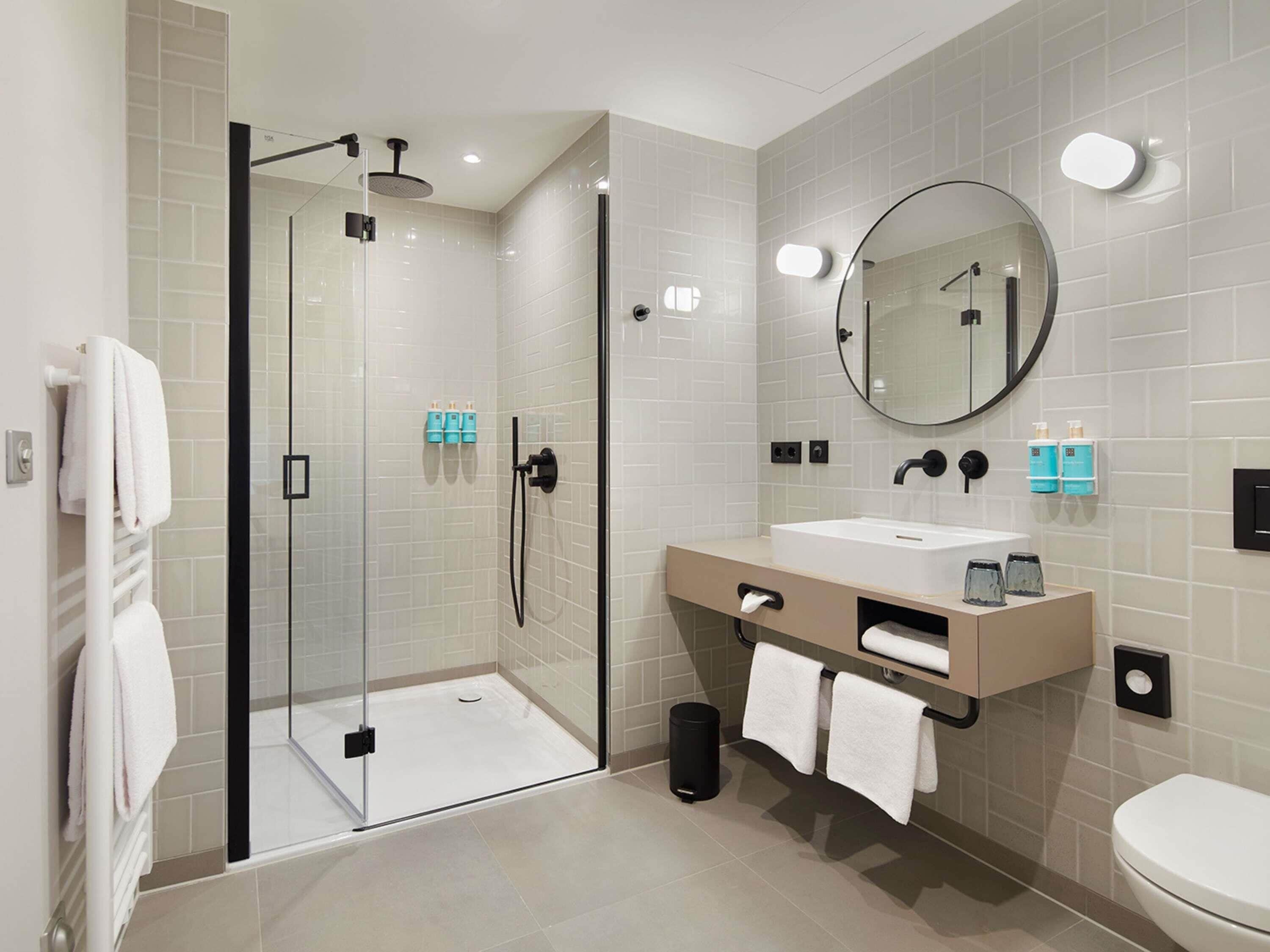 Photo - Novotel Hamburg Central Station