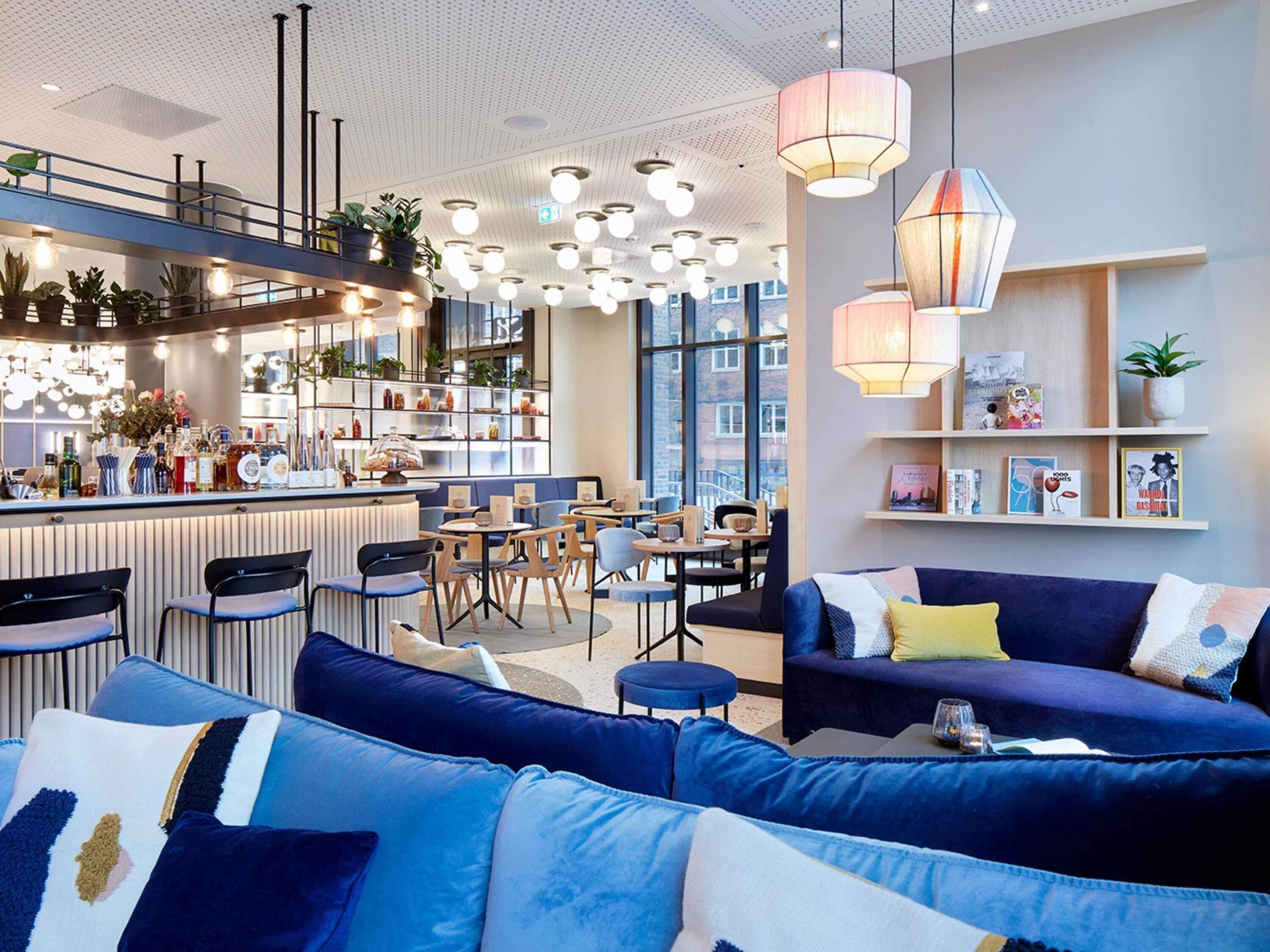 Photo - Novotel Hamburg Central Station