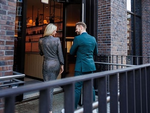 Déjeuner et dßner servis sur place, spécialités Cuisine scandinave