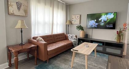 A Cozy and Comfortable Home Away from Home in Pensacola