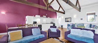 Historical Renovated Old Mill Apartment in the West Coast of Ireland.
No12