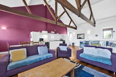 Historical Renovated Old Mill Apartment in the West Coast of Ireland.
No12