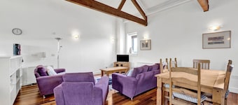 Historical Renovated Old Mill Apartment in the West Coast of Ireland.
No12