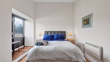 2 chambres, fer et planche à repasser, lit parapluie, Wi-Fi gratuit