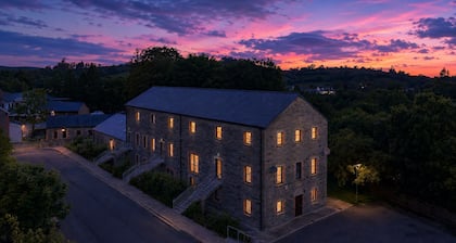 Historical Renovated Old Mill Apartment in the West Coast of Ireland.
No12