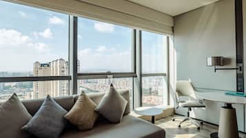 1 quarto, edredons de pluma, frigobar, cofres nos quartos