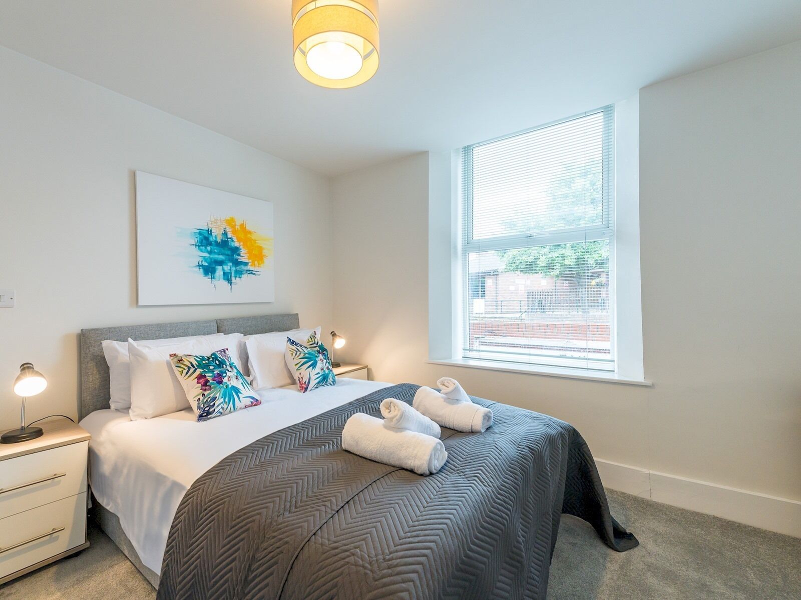 2 bedrooms, iron/ironing board, free WiFi, bed sheets