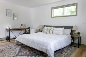 7 Schlafzimmer, Bügeleisen/Bügelbrett, WLAN, Bettwäsche