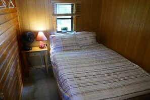 2 bedrooms, bed sheets