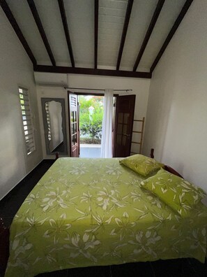 3 Schlafzimmer, Reisekinderbett, WLAN, Bettwäsche