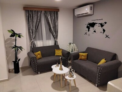Bonita y cómoda casa a minutos del aeropuerto