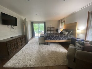 4 bedrooms