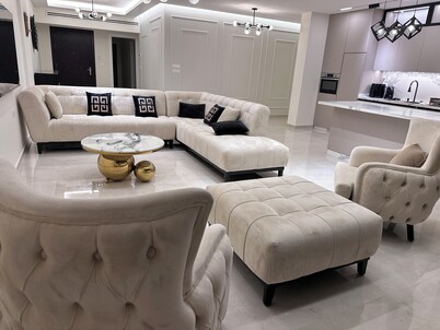 Luxury waterfront 3 bedroom apartment with AC, WiFi in  Beirut - Jnah.