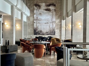 Lobby - Cali Resort & Spa by Louis Hotels (Pegeia)