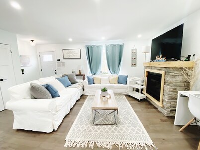The Coastal Bungalow 