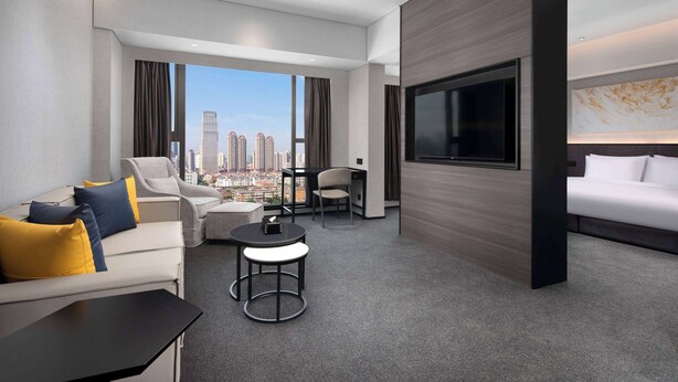 Deluxe Suite, 1 King Bed, Non Smoking - Microtel by Wyndham Tianjin Hedong (Tianjin)