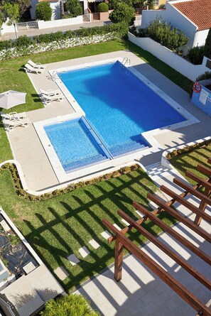 Outdoor pool - LEGACY SUITES & APARTMENTS ALBUFEIRA AL (Albufeira)