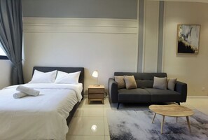 1 chambre, fer et planche à repasser, Wi-Fi, draps fournis