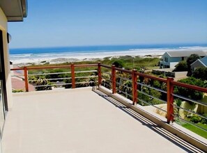Property grounds - Dream House on the Ocean (Cape Town)