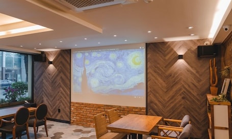 Cafe