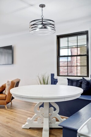 Interior - Quiet Escape, Ideal 4 Longer Stays, Fast WiFi (St. Louis)