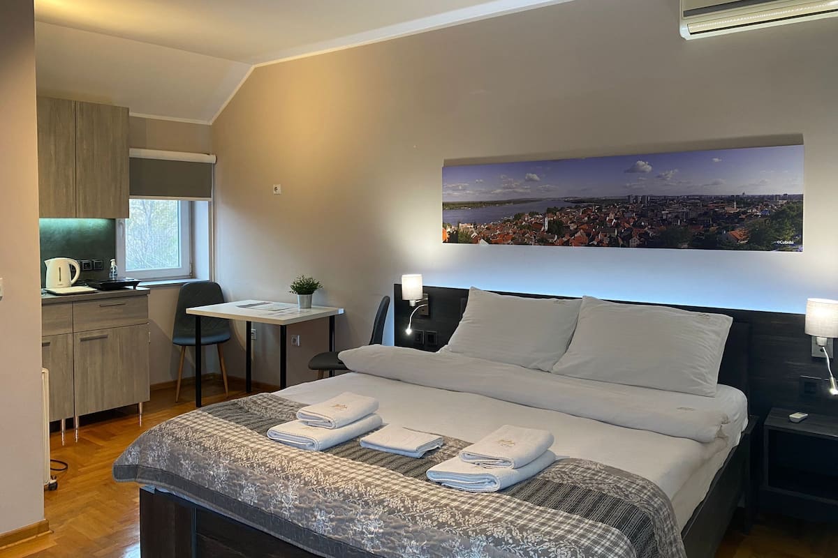 Apartemen Bulan Madu | 1 kamar tidur, seprai katun Mesir, dan seprai premium