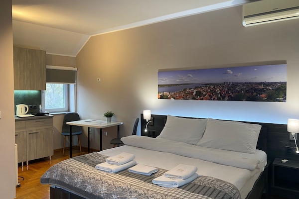 Honeymoon Apartment | Egyptian cotton sheets, premium bedding, individually decorated