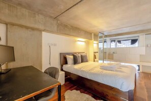 Basic Apartment, 2 Double Beds