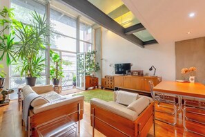 Appartement, 2 lits doubles | Cuisine privée | Réfrigérateur, micro-ondes, four, plaque de cuisson